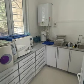 In nan 100.0 m² commercial is for rent - Image 4