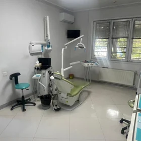 In nan 100.0 m² commercial is for rent - Image 7