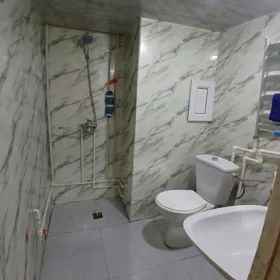 In Baku 65.0 m² apartment is for rent - Image 8