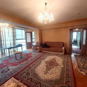 In Baku 110.0 m² apartment is for sale - Image 7