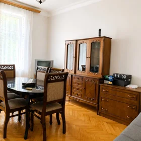 In Baku 90.0 m² apartment is for rent - Image 3