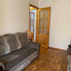 In Baku 90.0 m² apartment is for rent - Image 6