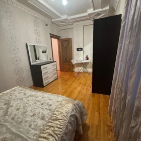 In Baku 80.0 m² apartment is for rent - Image 7