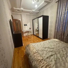 In Baku 80.0 m² apartment is for rent - Image 10