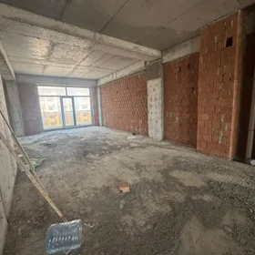 In Baku 267.0 m² apartment is for sale - Image 10