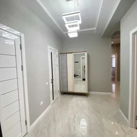 In Baku 115.0 m² apartment is for rent - Image 6