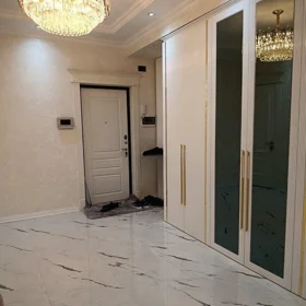 In Baku 120.0 m² apartment is for sale - Image 4
