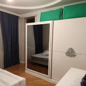 In Baku 120.0 m² apartment is for sale - Image 8