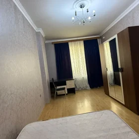 In Baku 160.0 m² apartment is for rent - Image 3