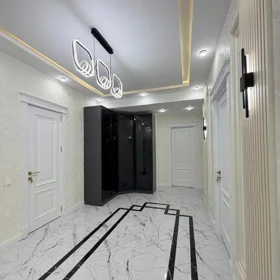 In Baku 130.0 m² apartment is for rent - Image 3
