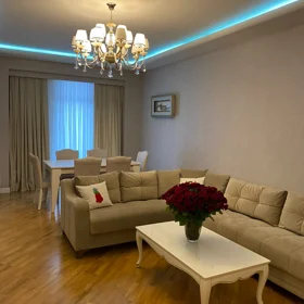 In Baku 103.0 m² apartment is for rent - Image 3