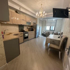 In Baku 140.0 m² apartment is for rent - Image 10