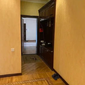 In Baku 157.0 m² apartment is for sale - Image 5