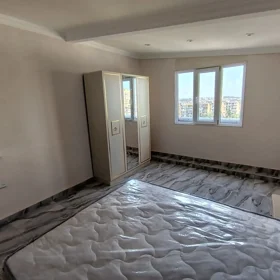 In Baku 100.0 m² apartment is for rent - Image 9