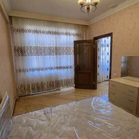 In Baku 60.0 m² apartment is for rent - Image 9