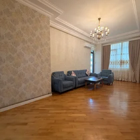 In Baku 87.0 m² apartment is for rent - Image 5