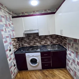 In Baku 70.0 m² apartment is for rent - Image 4