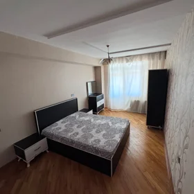 In Baku 70.0 m² apartment is for rent - Image 5