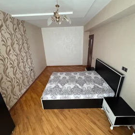 In Baku 70.0 m² apartment is for rent - Image 7