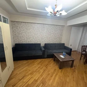 In Baku 70.0 m² apartment is for rent - Image 8