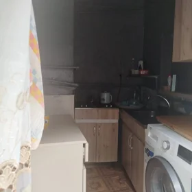 In Baku 80.0 m² apartment is for rent - Image 6