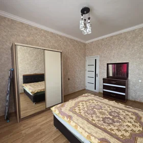 In Khirdalan 65.0 m² apartment is for rent - Image 5