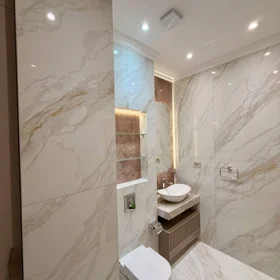 In Baku 235.0 m² apartment is for rent - Image 8