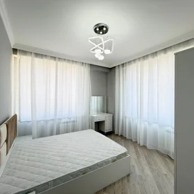 In Baku 90.0 m² apartment is for rent - Image 9