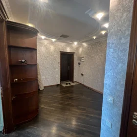 In Baku 125.0 m² apartment is for rent - Image 6