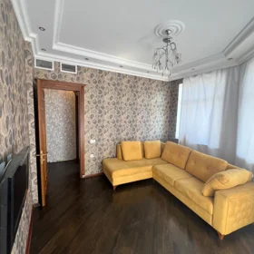 In Baku 125.0 m² apartment is for rent - Image 8