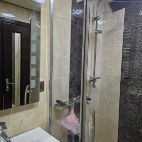 In Baku 60.0 m² apartment is for rent - Image 7