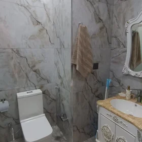 In Baku 96.0 m² apartment is for rent - Image 9