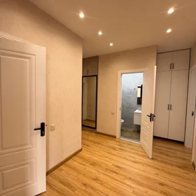 In Baku 110.0 m² apartment is for rent - Image 4