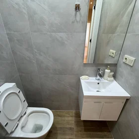 In Baku 110.0 m² apartment is for rent - Image 7