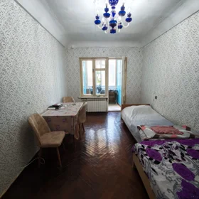 In Baku 70.0 m² apartment is for sale - Image 9