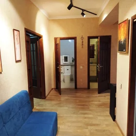 In Baku 115.0 m² apartment is for rent - Image 3