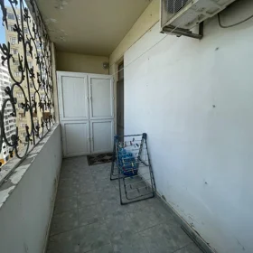 In Baku 125.0 m² apartment is for sale - Image 10