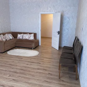In Baku 127.0 m² apartment is for rent - Image 3