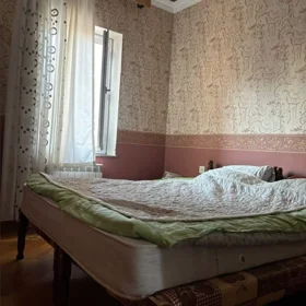 In Baku 102.0 m² apartment is for sale - Image 3