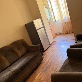In Baku 85.0 m² apartment is for rent - Image 8