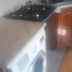 In Baku 100.0 m² apartment is for rent - Image 9