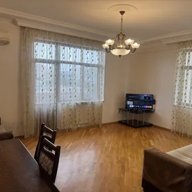 In Baku 130.0 m² apartment is for rent - Image 5
