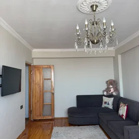 In Baku 68.0 m² apartment is for sale - Image 2