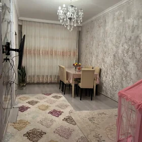 In Baku 70.0 m² apartment is for sale - Image 3