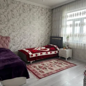 In Baku 70.0 m² apartment is for sale - Image 6