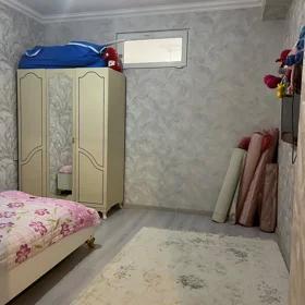 In Baku 70.0 m² apartment is for sale - Image 9