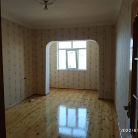 In Baku 65.0 m² apartment is for rent - Image 5