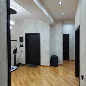 In Baku 120.0 m² apartment is for sale - Image 7