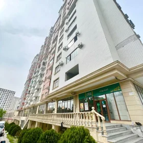 In Baku 148.0 m² apartment is for sale - Image 2
