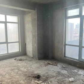 In Baku 148.0 m² apartment is for sale - Image 6